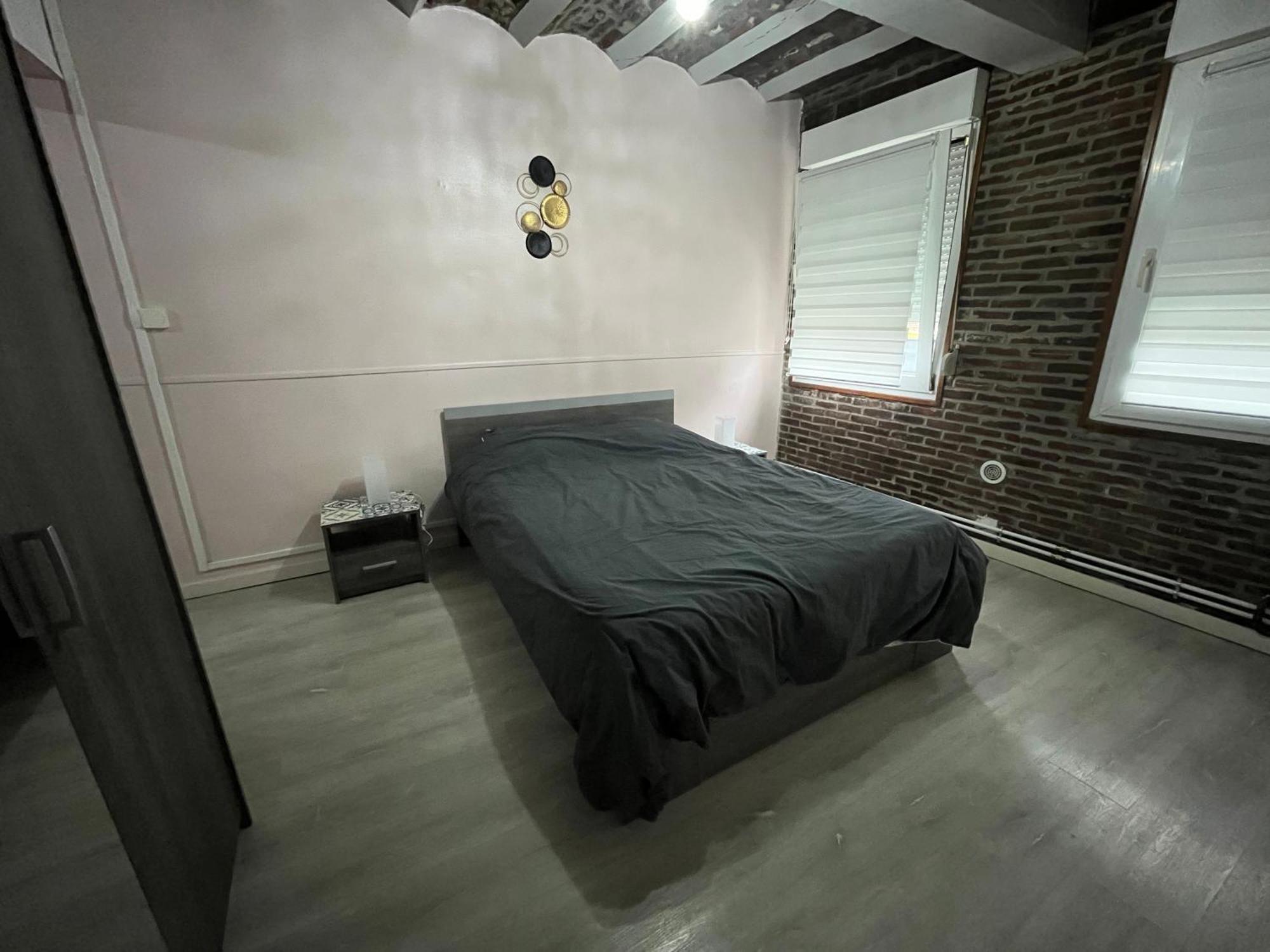 Appartement De Charme 40M2 Proche Centre Hospitalier Valenciennes Buitenkant foto